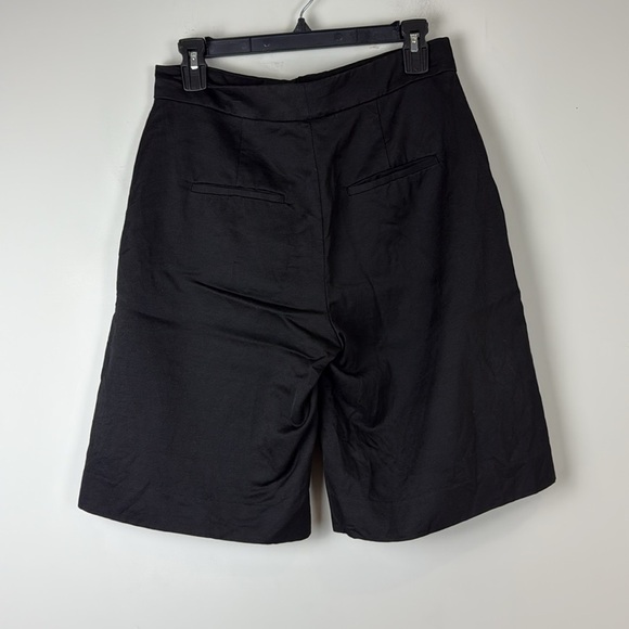 Vince Black Flat Front Bermuda Shorts Size 4 - Picture 2 of 8